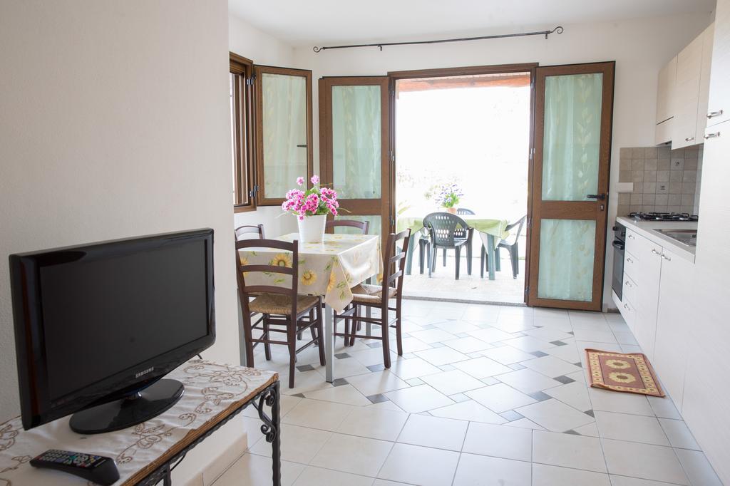 Appartamenti Torre Di Bari Bari Sardo Zewnętrze zdjęcie